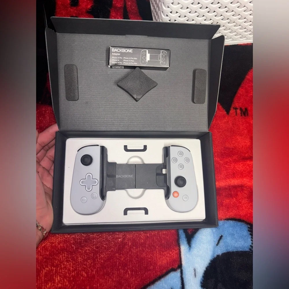 New! Playstation Portal Backbone for iphones lighting USB